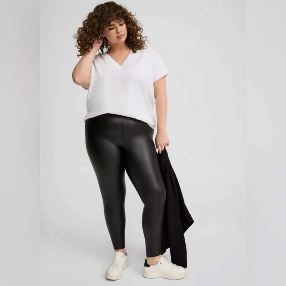 Torrid Black Faux Leather Leggings size 4